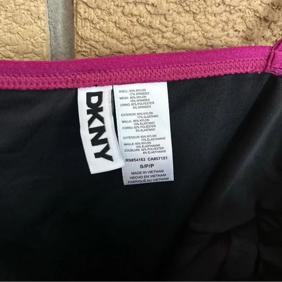 DKNY Women's One-Piece Starburst Swimsuit Size Small NWT - Picture 5 of 6